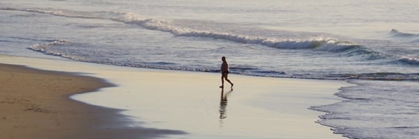 cronulla-beach-walker